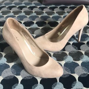 Mossimo Heels